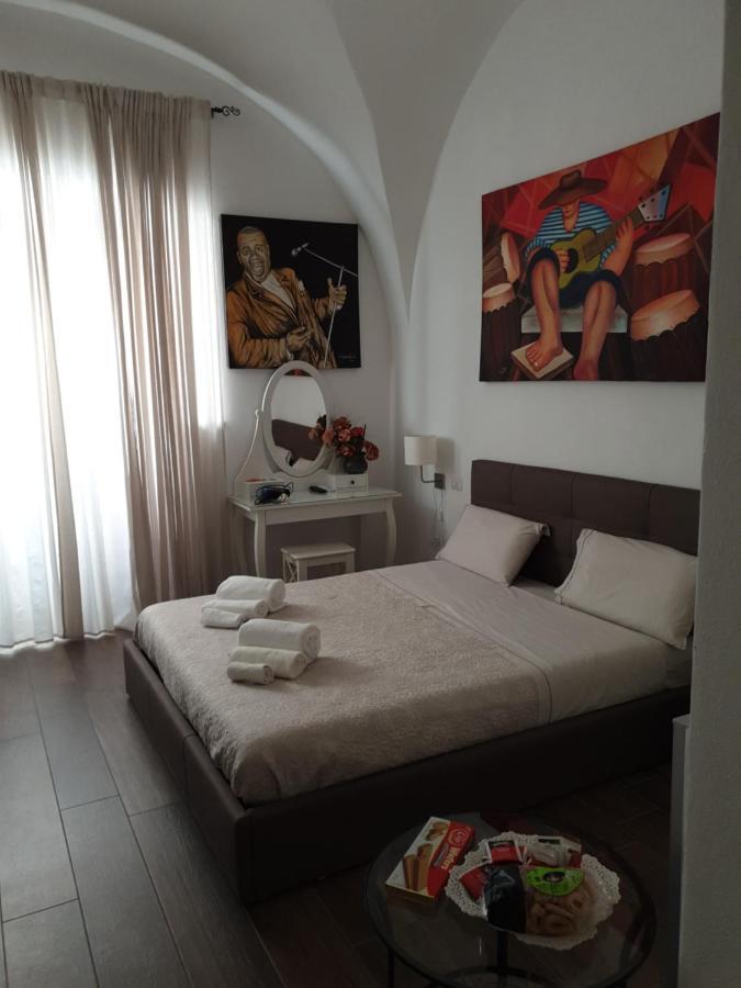 Garruba 101 Hotel Bari Luaran gambar
